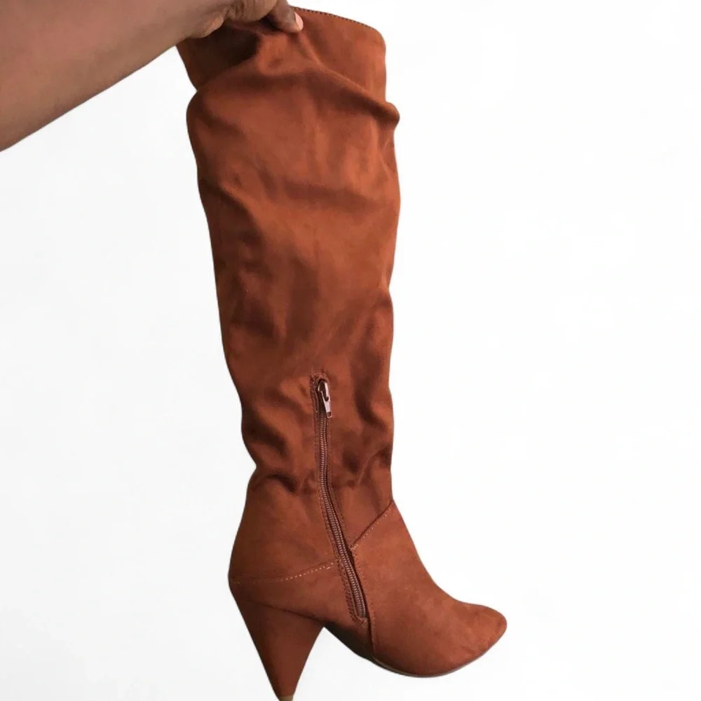 LIKE NEW Express brown faux suede knee high boho slouchy ruched cone heels boots